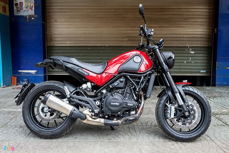 Benelli Leoncino giá 148 triệu đồng tại Việt Nam